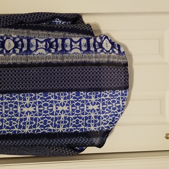 Melissa Paige Blouse/Tunic size 1X, multi blue colors - Picture 7 of 9